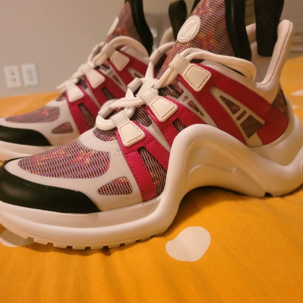 Louis Vuitton Archlights